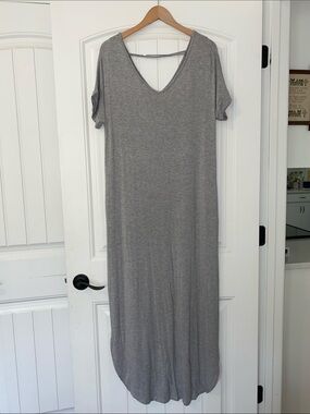 Grey V-Neck Short Sleeve Maxi Dress size XL